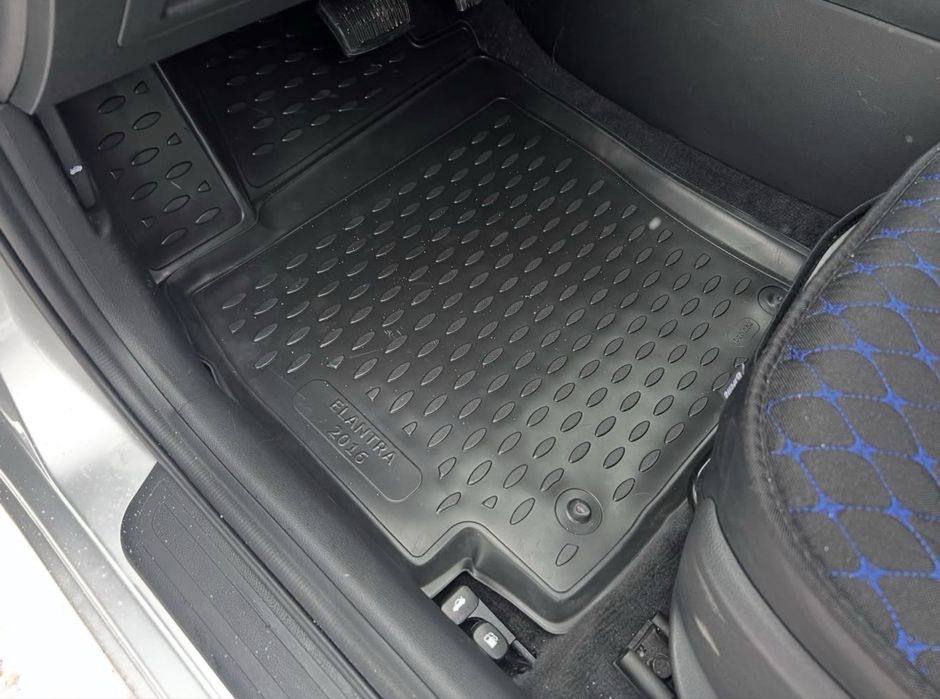 Коврики (полики) в салон Hyundai Elantra с 2015 по 2020