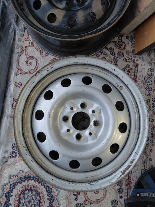 Штампованные диски r14 4/98