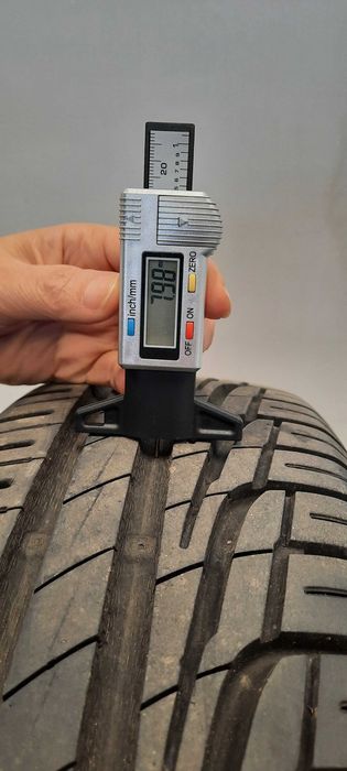 ЛЕТНИ ГУМИ УНИРОЯЛ 185/65/15 ПОЧТИ НОВИ с джанти за Фиат Пунто Ево