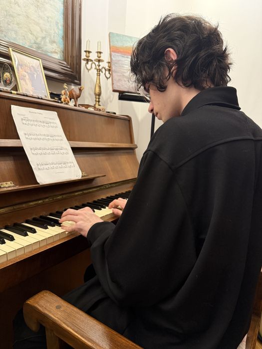 Cursuri pian și vioară – copii și adulți