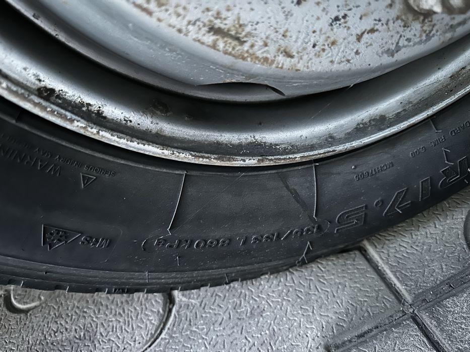 Шины с дисками 215,75,17.5