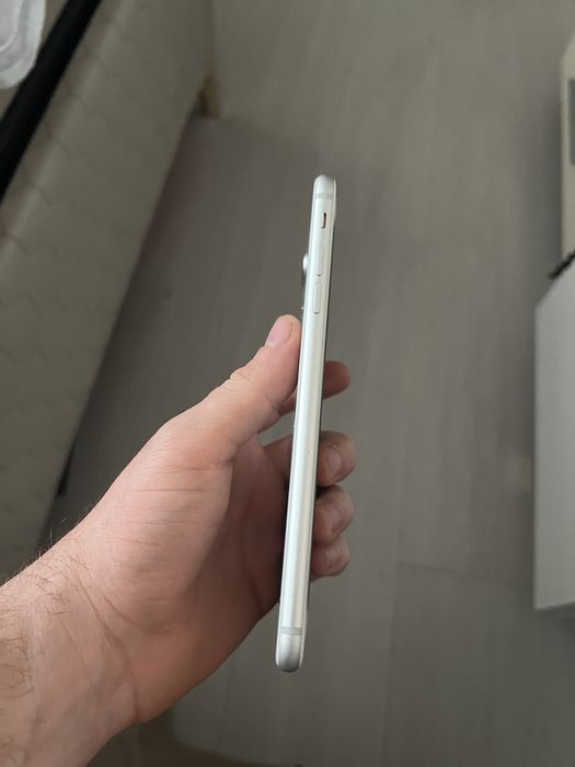 iphone 8 impecabil 100% baterie