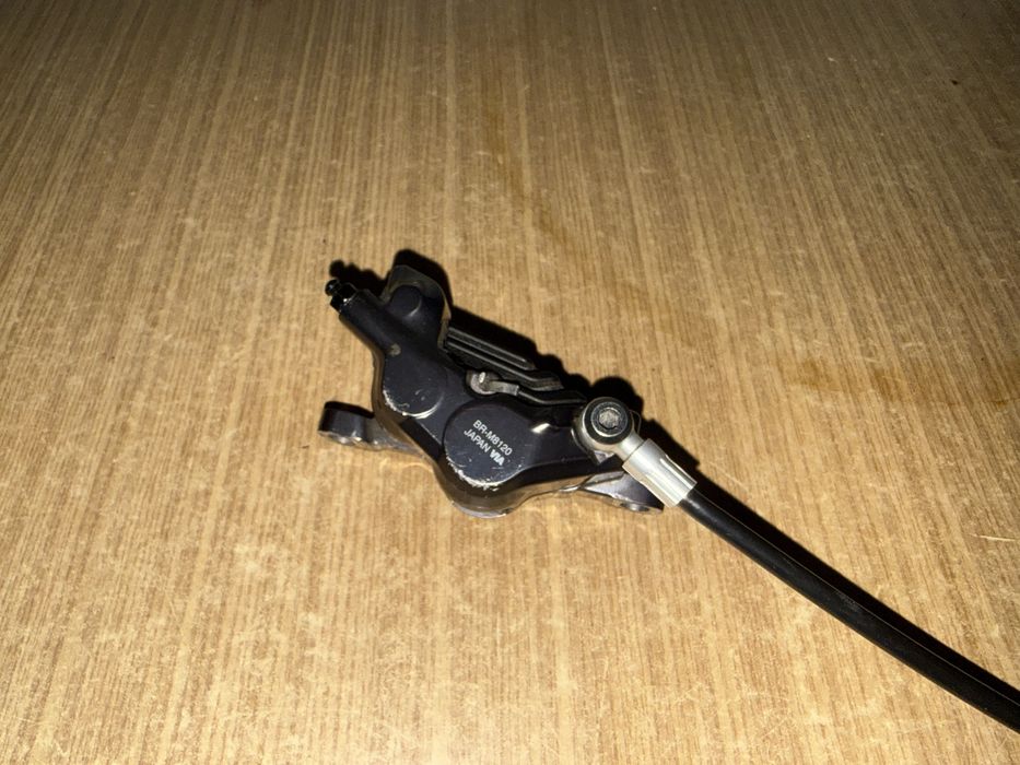 Лапа Burgtec Enduro, Спирачка Shimano Deore XT