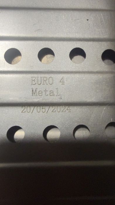 Катализатор универсальный