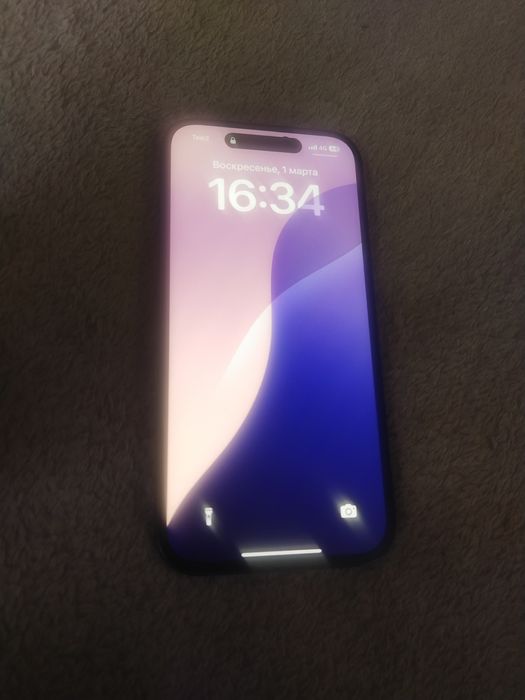 Продам Айфон 15 в отличном состоянии