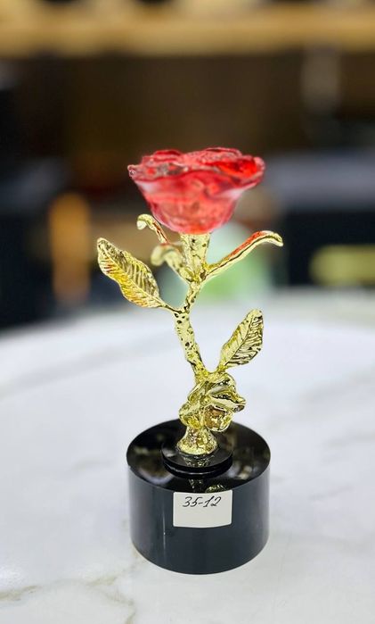 Падарок  леди  Хрустальная роза  свунери