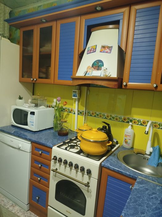 Продам кухонный гарнитур