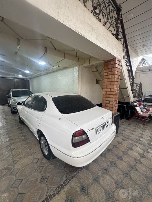 Daewoo Leganza Oq 1998 Holati ideal yumshoq Koreada ishlab chiqarilga