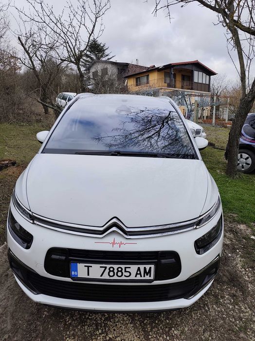 Продавам автомобил citroen c4 спейс тур се върнала скоростна кутия