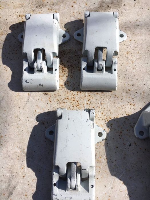 Панти за врати Iveco всички модели след 2000г