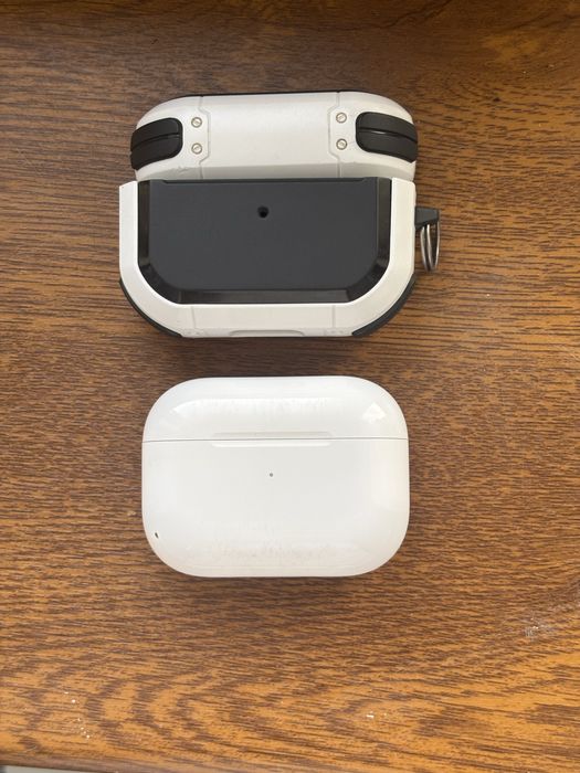 AirPods Pro ( отличное состояние )