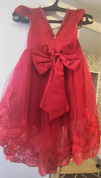 Продам детское платье