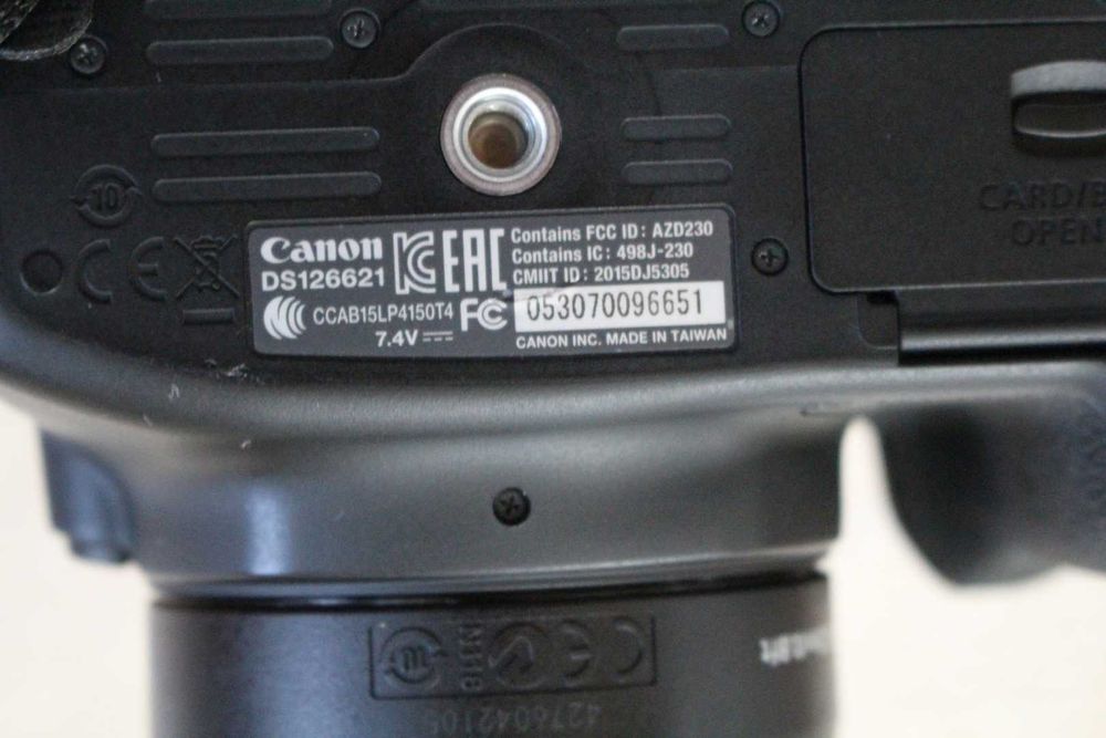 Фотоаппарат Canon EOS 1300D