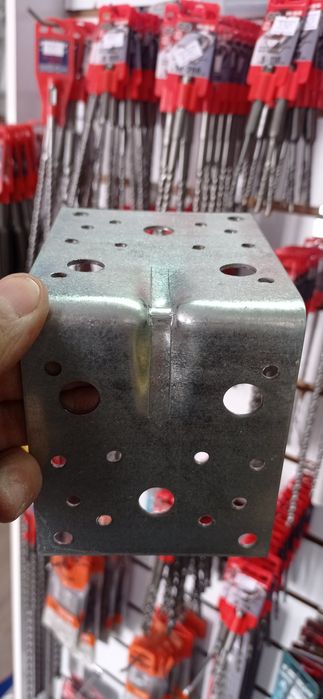 Крепёжный угол усиленный