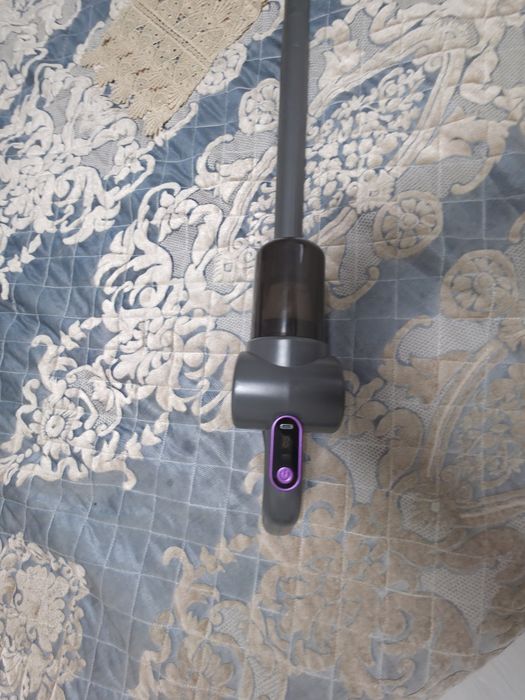 Пылесос продам срочно