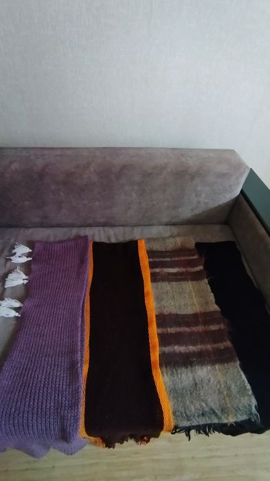 Шарфы, палантин, платки.