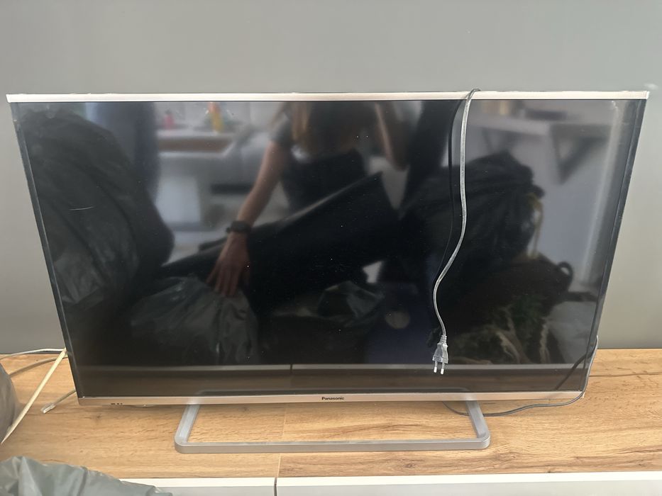 Телевизор Panasonic TX-40AS640E
