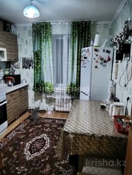 Продам трёхкомнатную квартиру