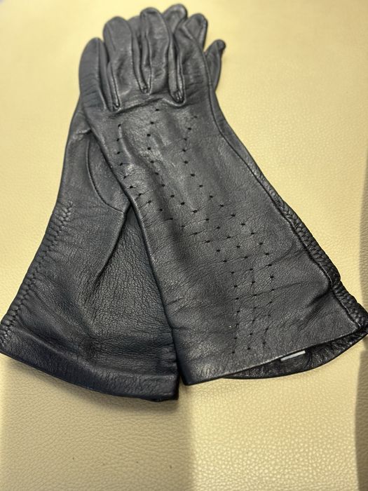 Кожаные женские перчатки