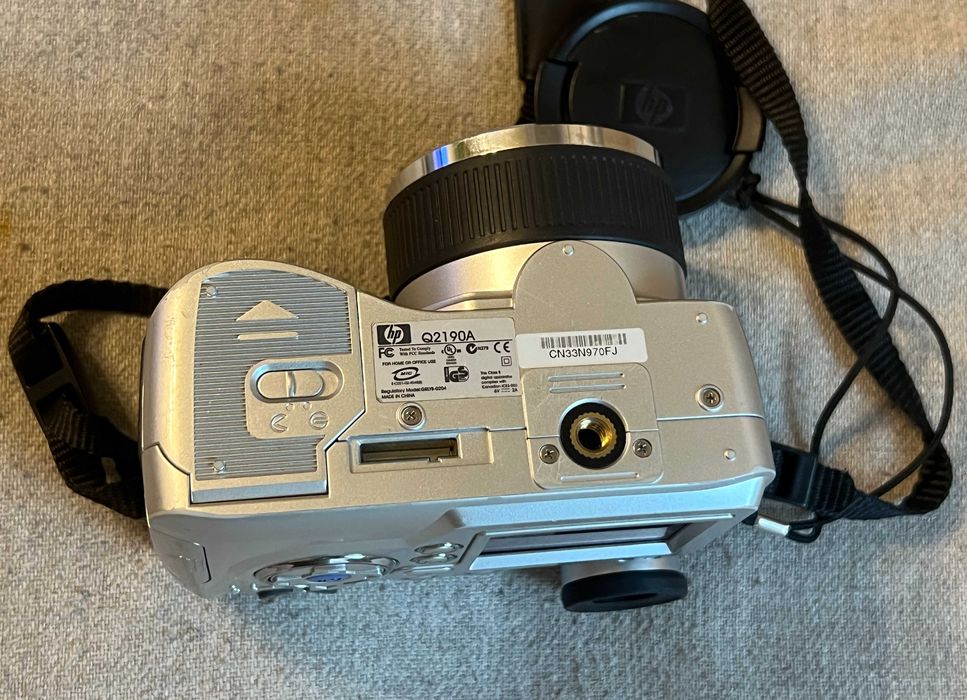 Aparat foto digital HP Photosmart 850 functional, card inclus