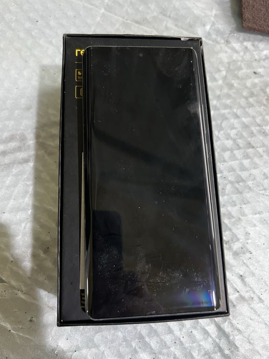 REALME GT6 12/256gd