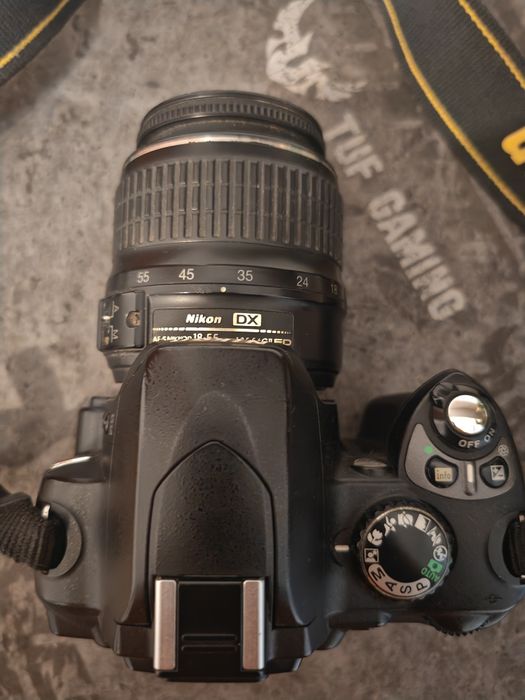 Nikon D40,Nikon 18-55 mm