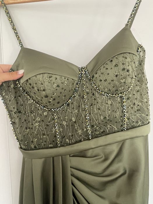 Дамска рокля като нов