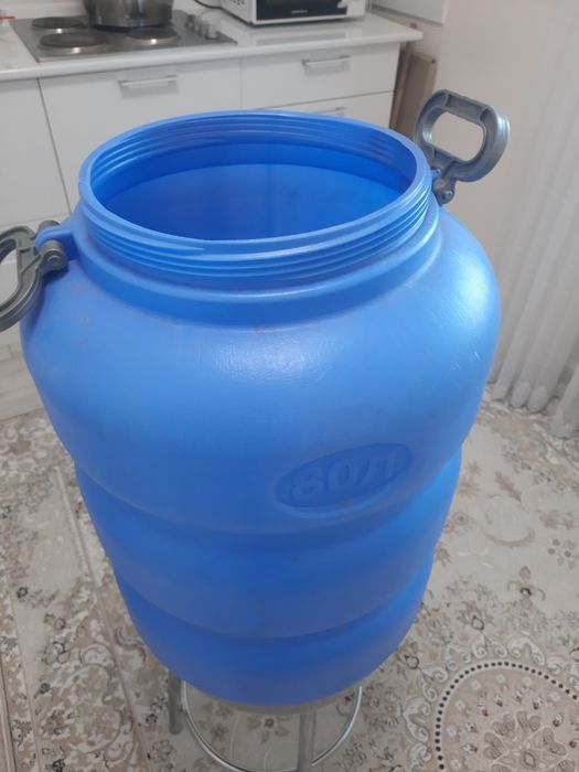 Продам бочку для воды 80л