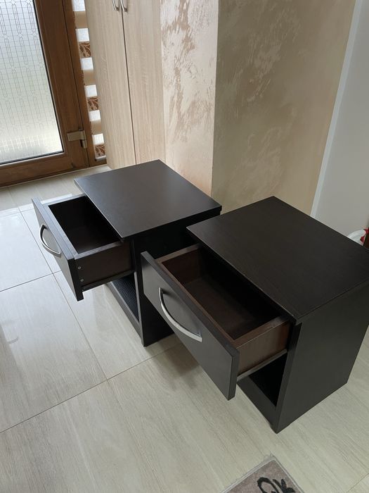 Comoda si 2 noptiere