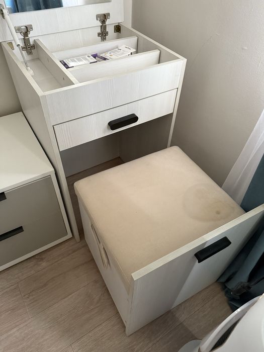 Туалетный столик