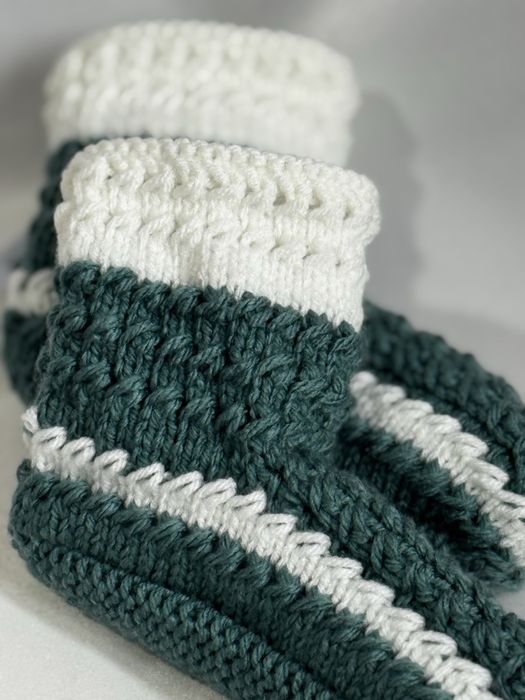 Вязаные носки на подростка