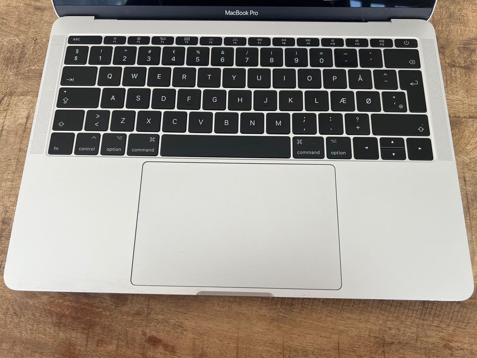 De vanzare MacBook pro 2017 i5