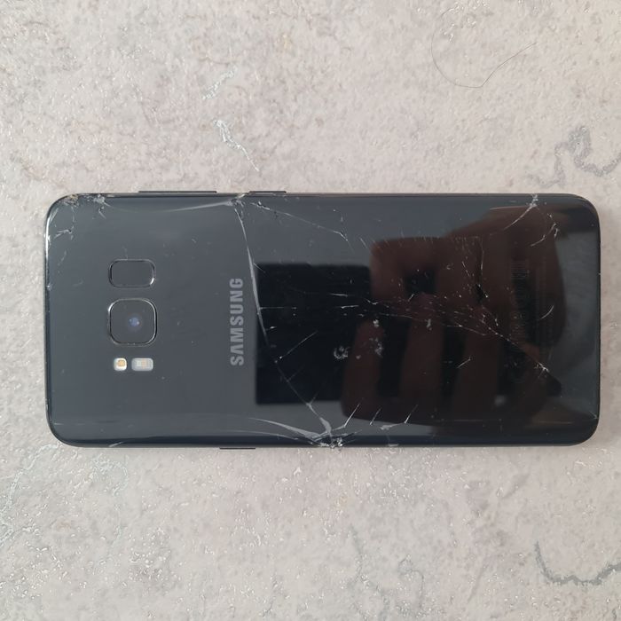 Продам Samsung S9