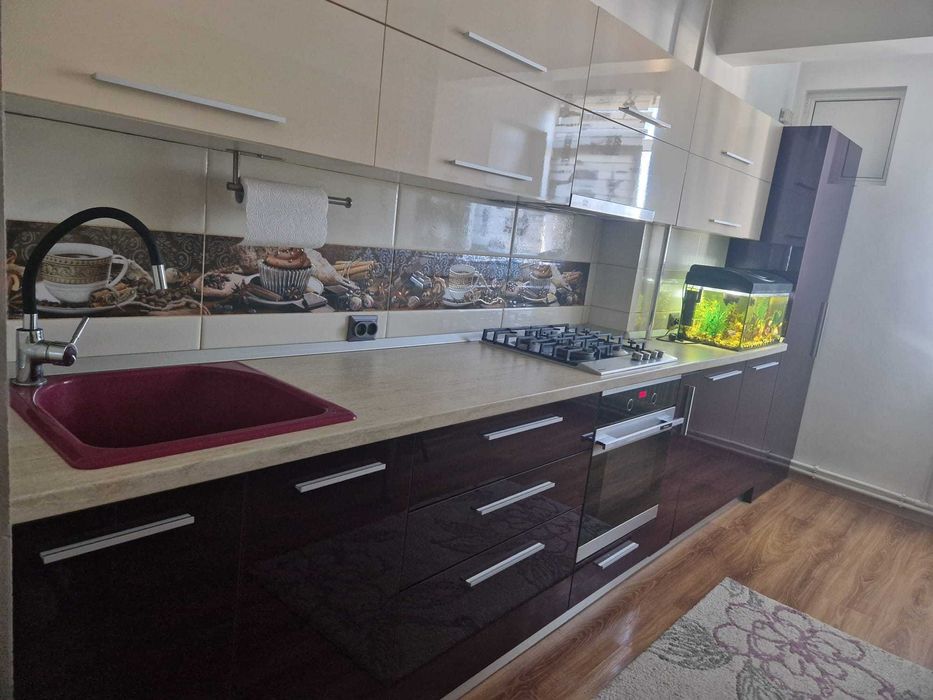 Apartament 2 camere, Micro 18, etaj 4/10, mobilat și utilat