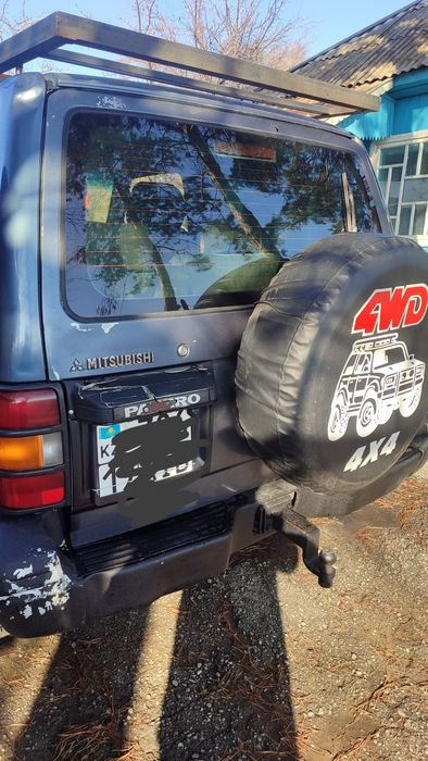 Продам Митсубиси Паджеро 2