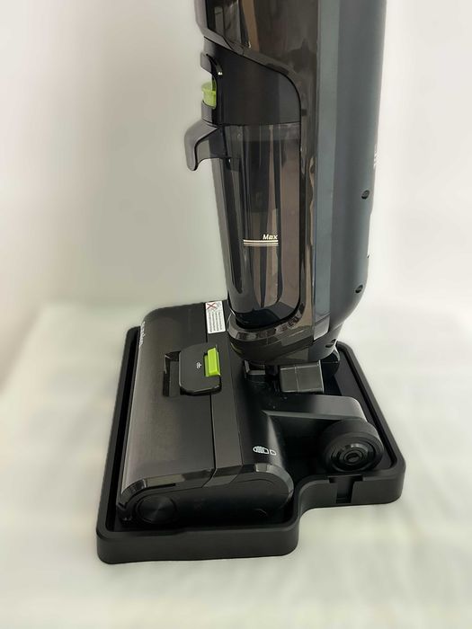 Безжична прахосмукачка за сухо и мокро почистване Eureka NEW400 – Като нова!