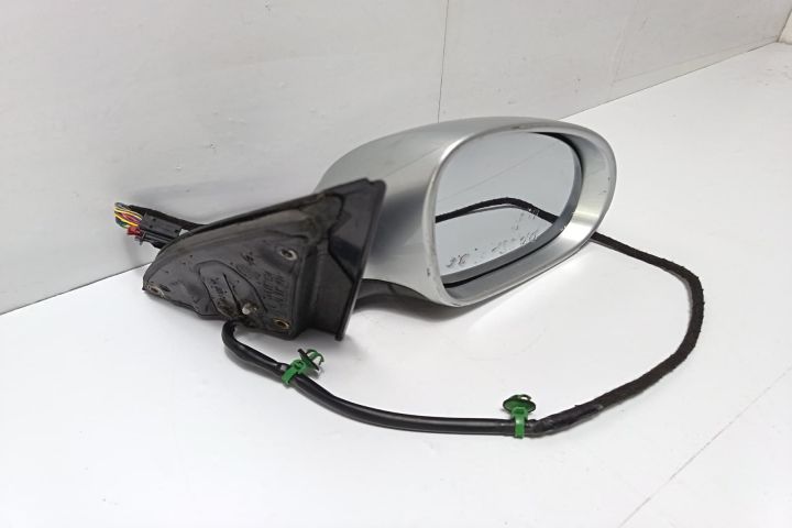 Oglinda dreapta electrica 3C0857924 Volkswagen VW Passat B6