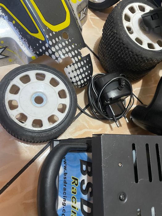 Automodel RC Nitro KYOSHO Inferno NEO
