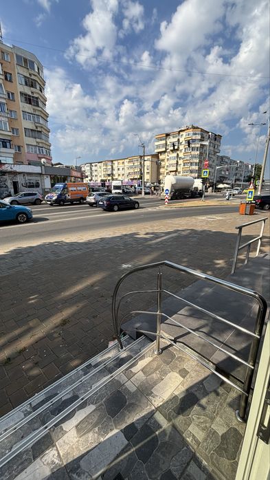 Spatiu comercial de inchiriat
