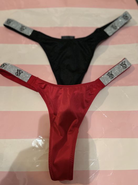 Lenjerie intima Victoria’s Secret