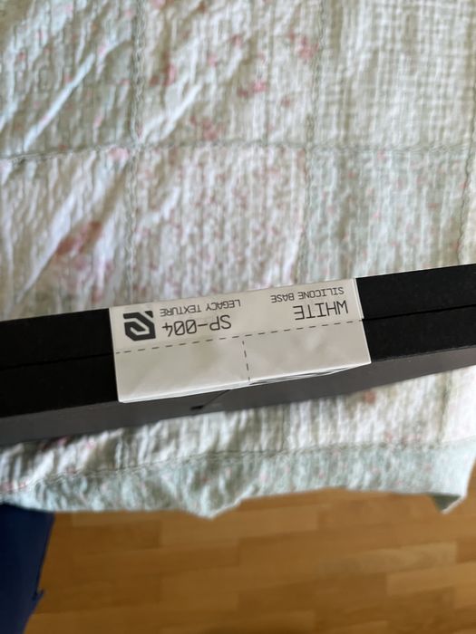 Чисто нов, неотварян glass pad Wallhack SP-004