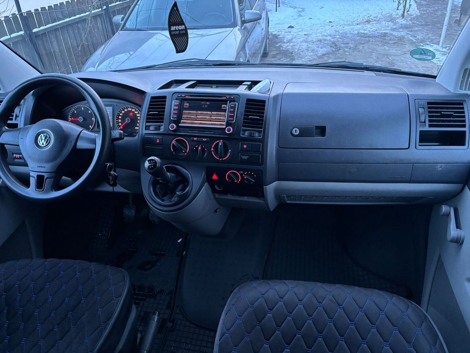 Vand vokswangen T5 8+1 locuri 2.0 tdi