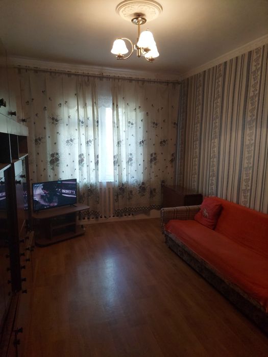 Продаётся 2х+ ком.кв(Авиасозлар 1)