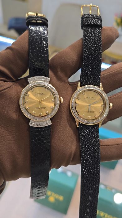Золотые Ролексы с бриллиантами для любимых дам.
