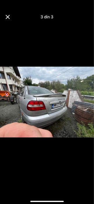 Vand volvo pentru dezmebrari