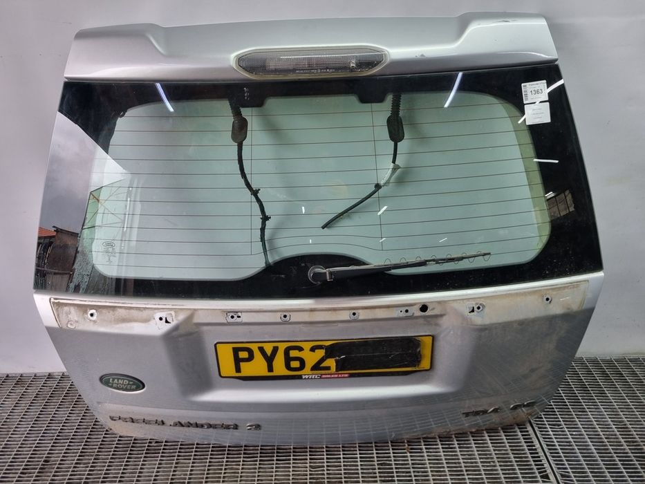 Задна врата със заден прозорец Land Rover F