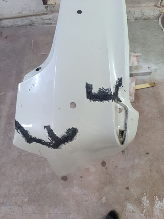 Бампер на тайота