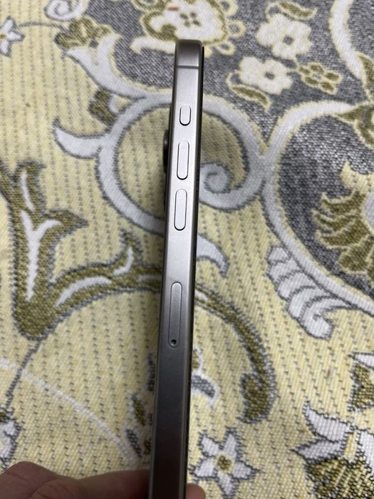 Продам Айфон 15 про