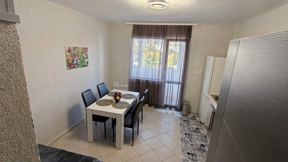 Панорамен 4-стаен апартамент Варна до ТУ-Варна (БЕЗ КОМИСИОННА)