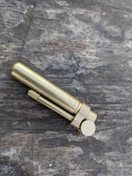 Bricheta din alama cu gaz